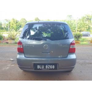  Nissan Grand Livina