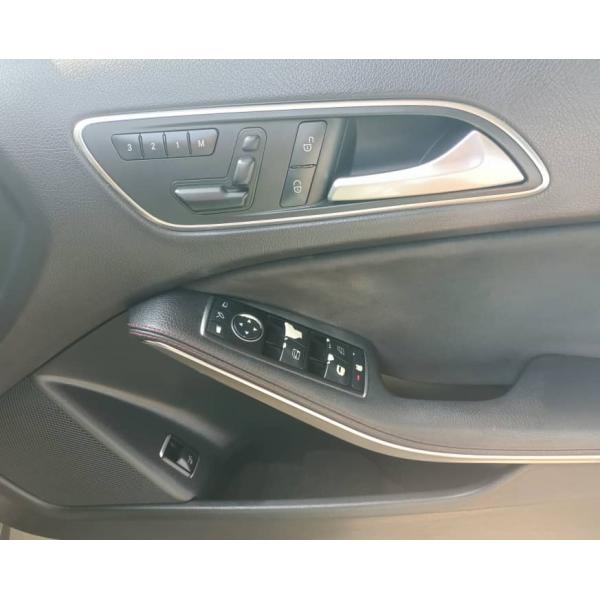  Mercedes-Benz GLA250