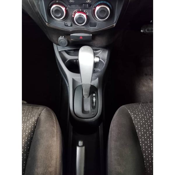  Nissan Grand Livina