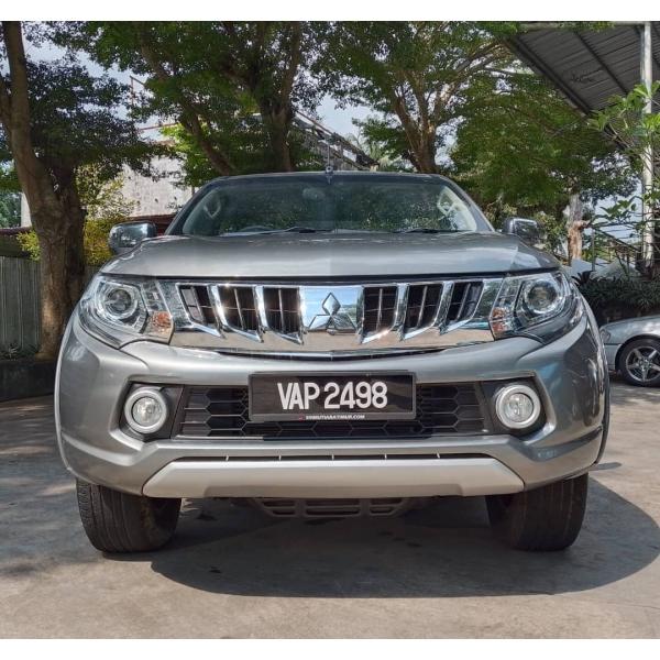  Mitsubishi Triton