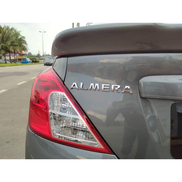 Nissan Almera