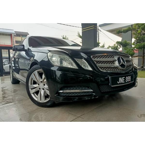 Mercedes-Benz E250