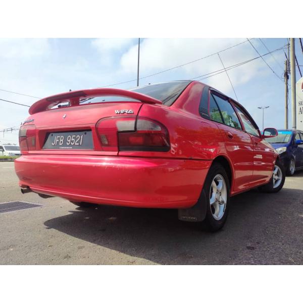  Proton Wira