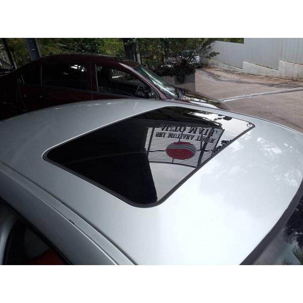 BMW 323i