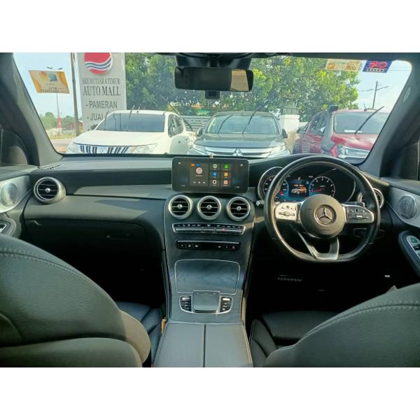  Mercedes-Benz GLC250