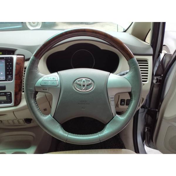  Toyota Innova