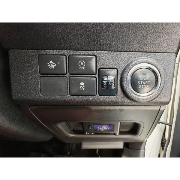  Perodua Aruz
