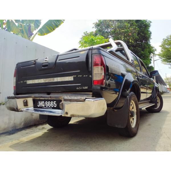 Nissan Frontier