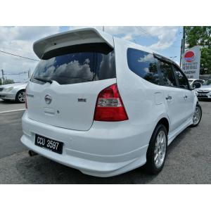  Nissan Grand Livina