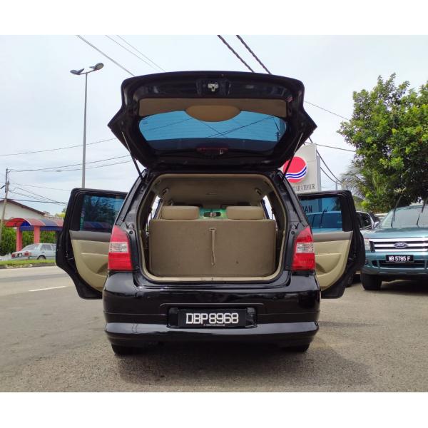  Nissan Grand Livina