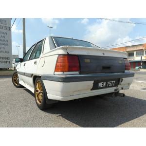  Proton Iswara