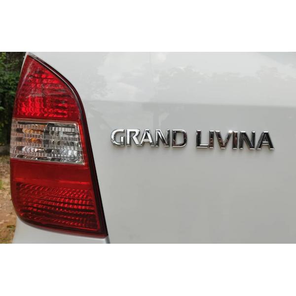  Nissan Grand Livina