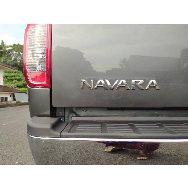  Nissan Navara