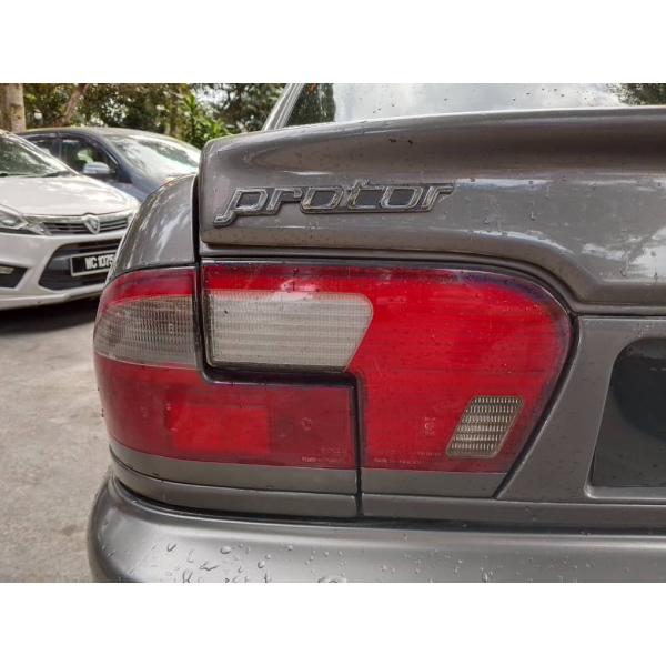  Proton Wira