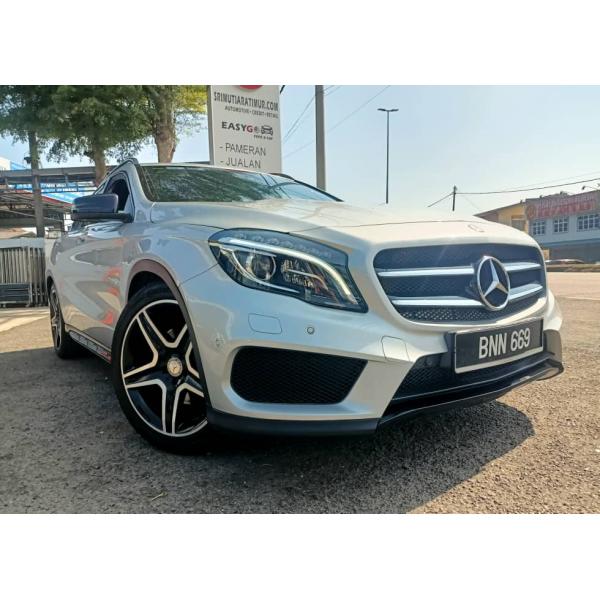  Mercedes-Benz GLA250