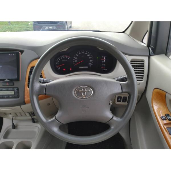  Toyota Innova