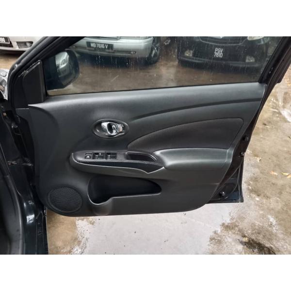 Nissan Almera