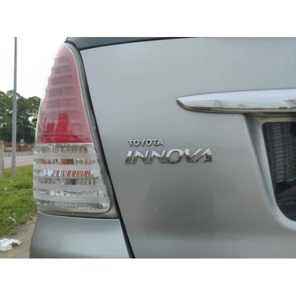  Toyota Innova