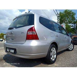  Nissan Grand Livina