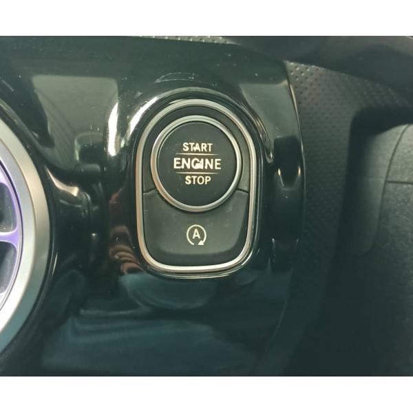  Mercedes-Benz CLA200