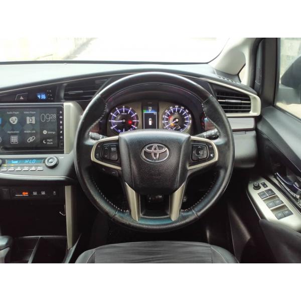  Toyota Innova