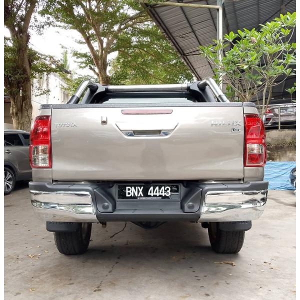 Toyota Hilux