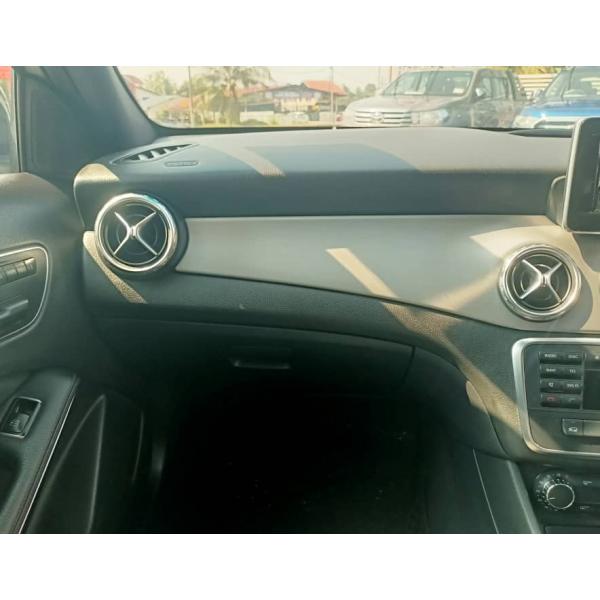  Mercedes-Benz GLA250