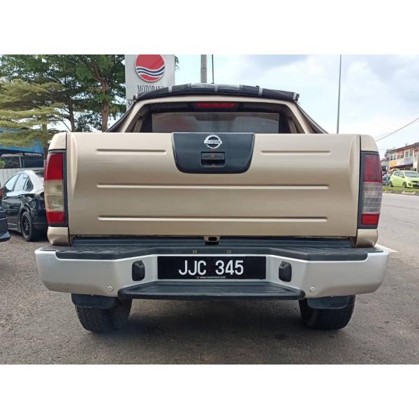 Nissan Frontier