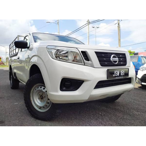  Nissan Navara