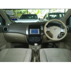  Nissan Grand Livina