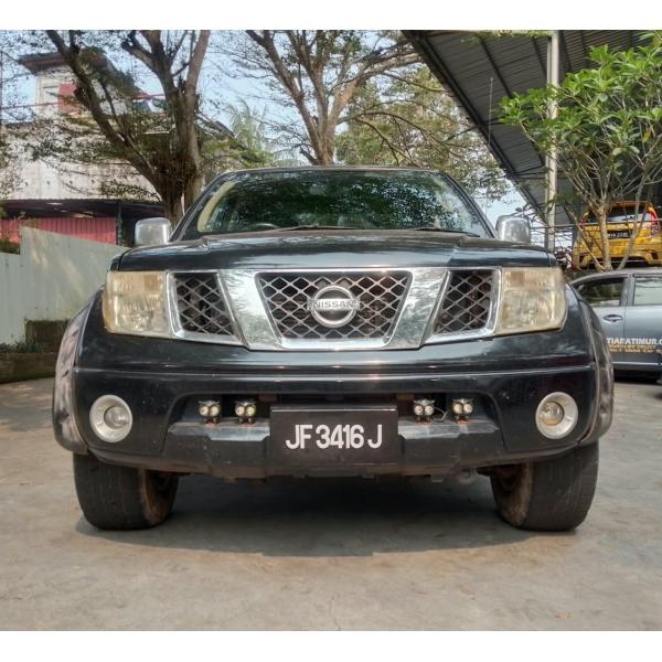  Nissan Navara