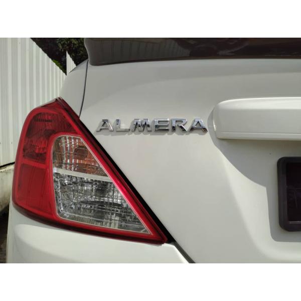 Nissan Almera