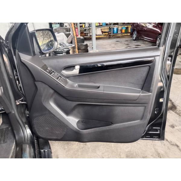 Isuzu D-Max