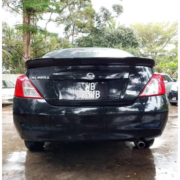 Nissan Almera