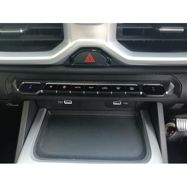  Proton X70