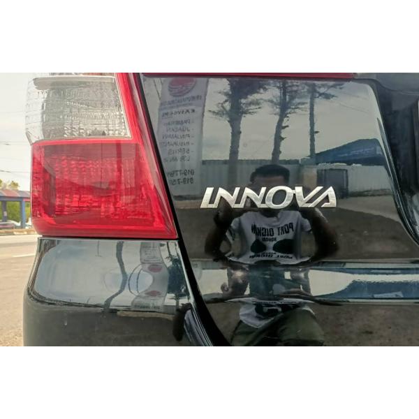  Toyota Innova