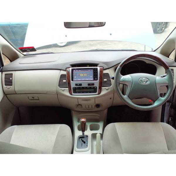  Toyota Innova