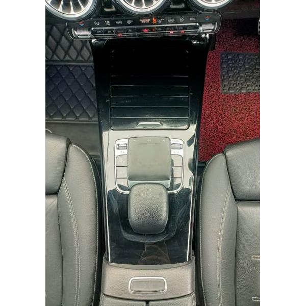 Mercedes-Benz CLA200