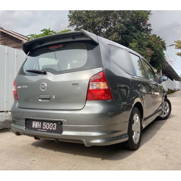  Nissan Grand Livina