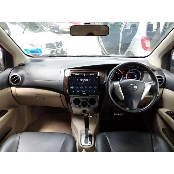  Nissan Grand Livina