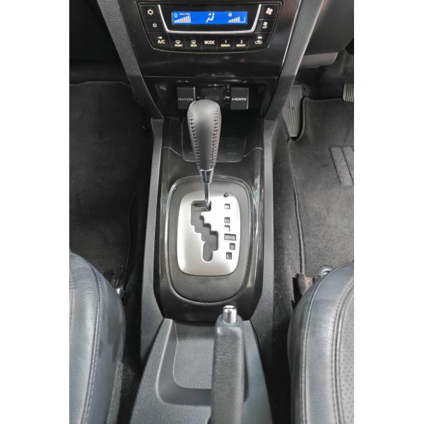  Perodua Aruz