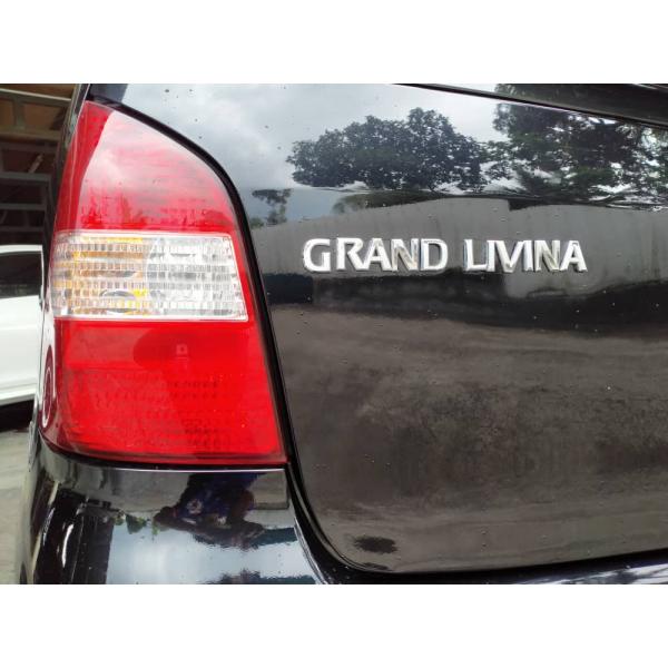  Nissan Grand Livina