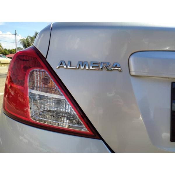 Nissan Almera