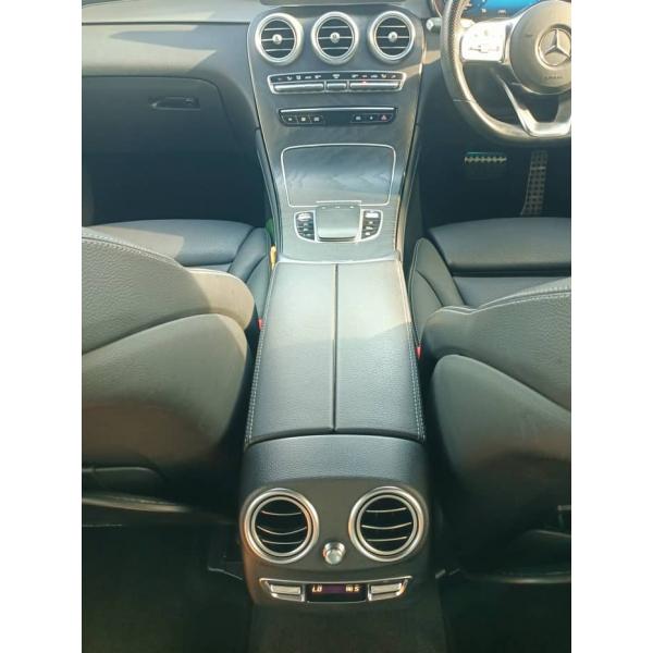  Mercedes-Benz GLC250