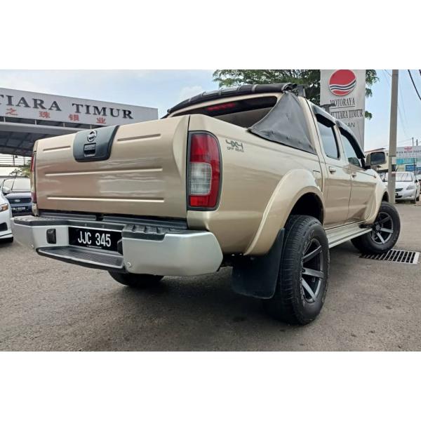 Nissan Frontier