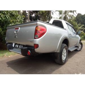  Mitsubishi Triton