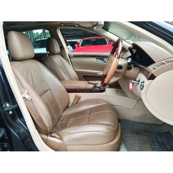 Mercedes-Benz S300