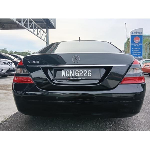 Mercedes-Benz S300