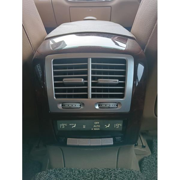 Mercedes-Benz S300