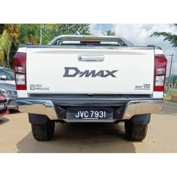 Isuzu D-Max